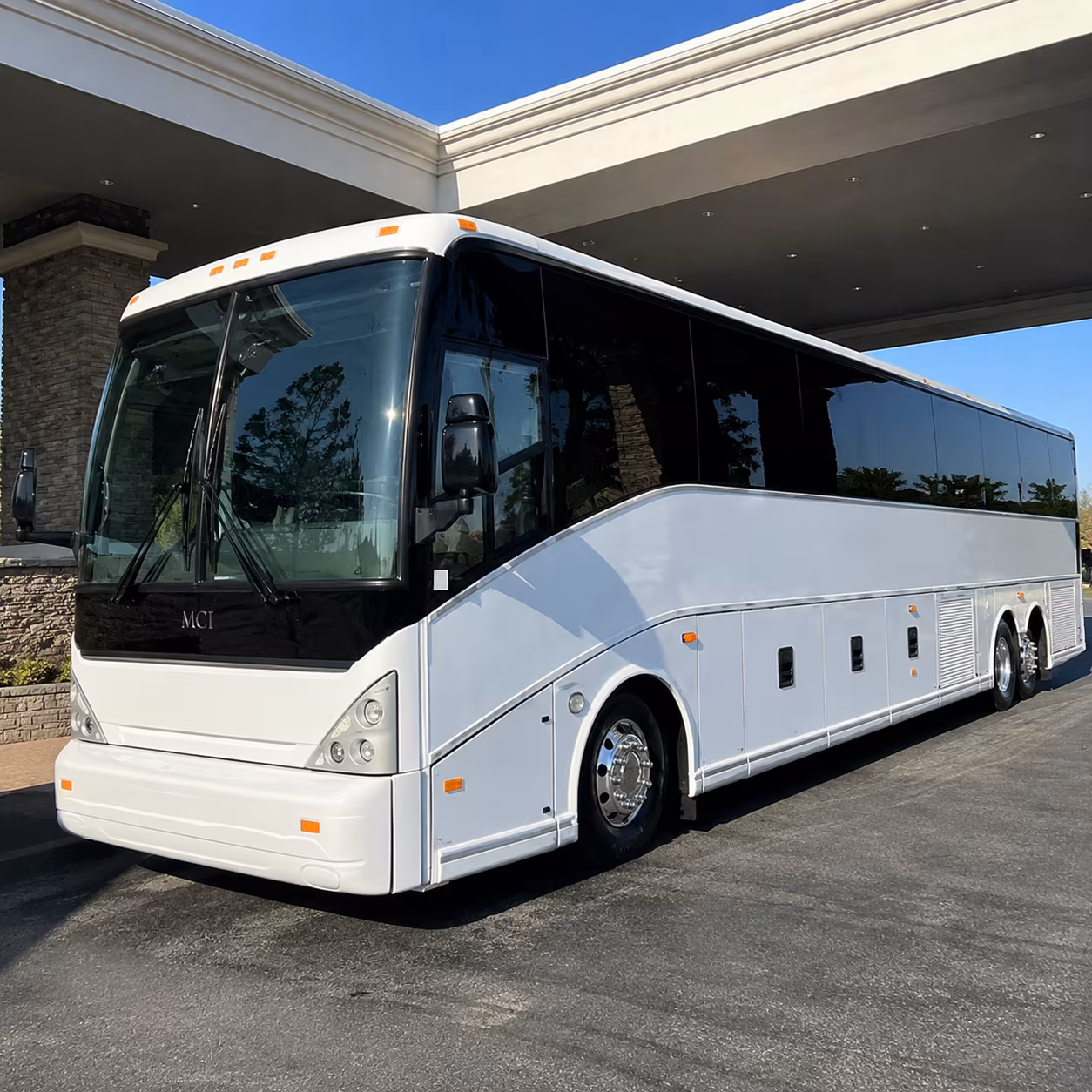 book a bus for your next field trip 3
