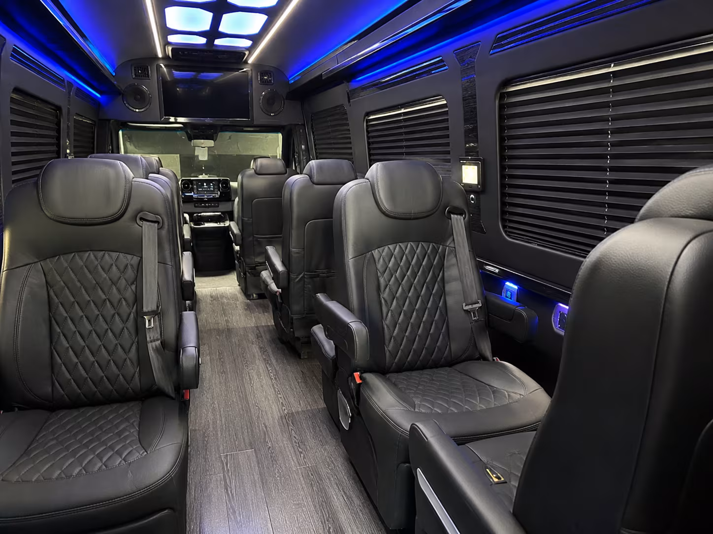 book a bus for your next prom 5