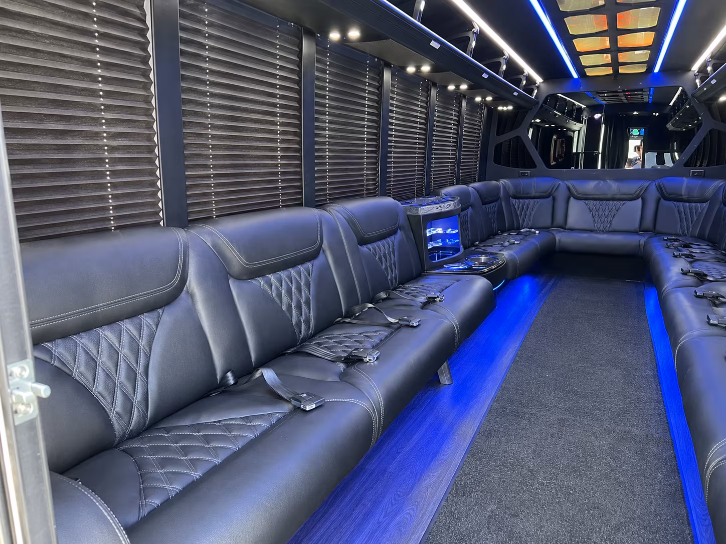 corporate wine tour and team event buses for mesa and the east valley