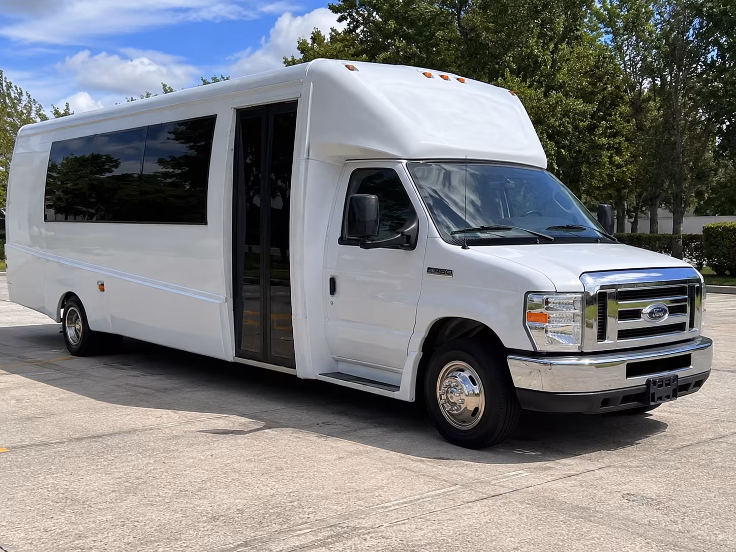 party buses for wine crawls through old town scottsdale and the east valley